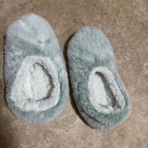 Fuzzy slipper socks